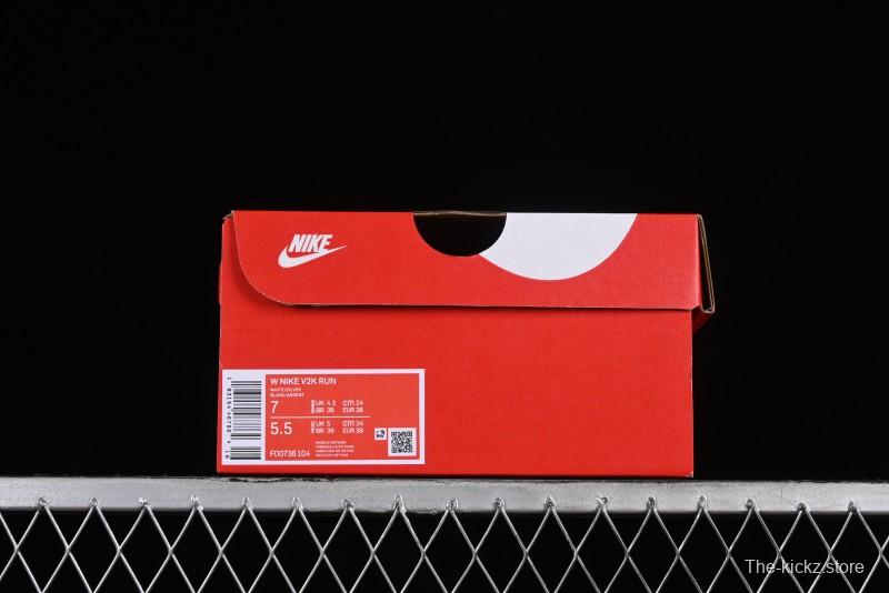 Nike Runtekk Run Retro Low-Top Running Shoes with Cushlon Midsole and Anti-Slip Design - FD0736-104