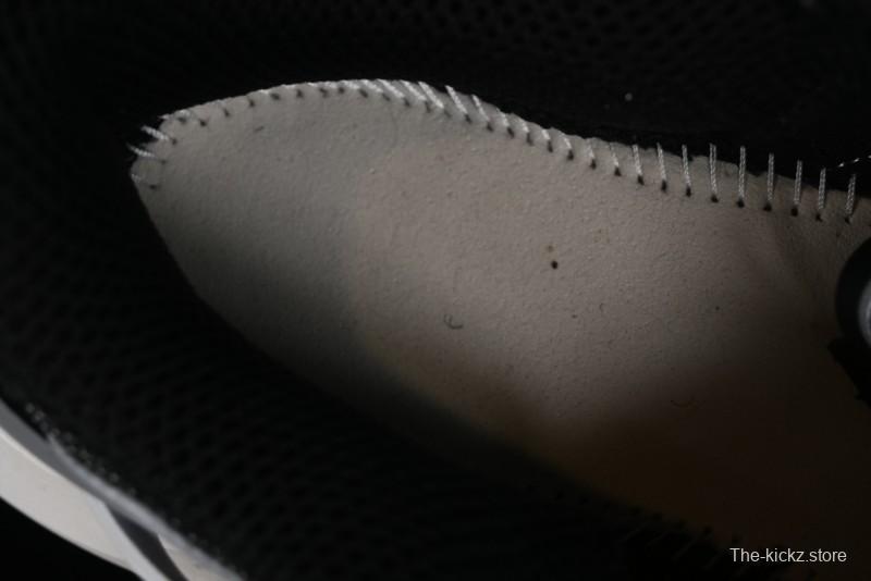 Adidas Vento XLG Deluxe IH0615 Lightweight Cyber Retro Casual Sneakers with Dual-Density Outsole - IH0615