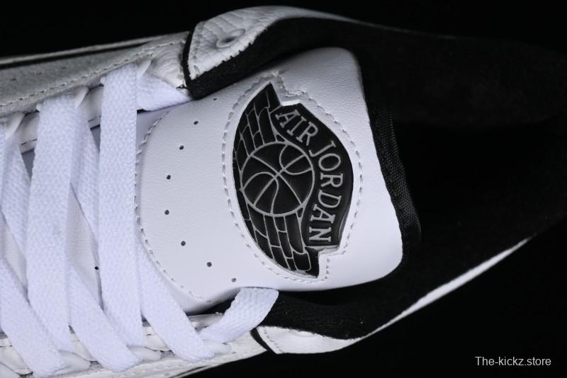 Nike Air Jordan 2/3 Retro Low-Top Basketball Shoes in White/Black - FD0383-100