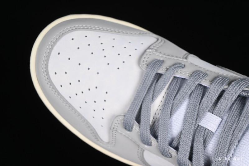 Nike Dunk Low Cool Grey SB Skateboarding Shoes with Washed Effect - FV1167-001