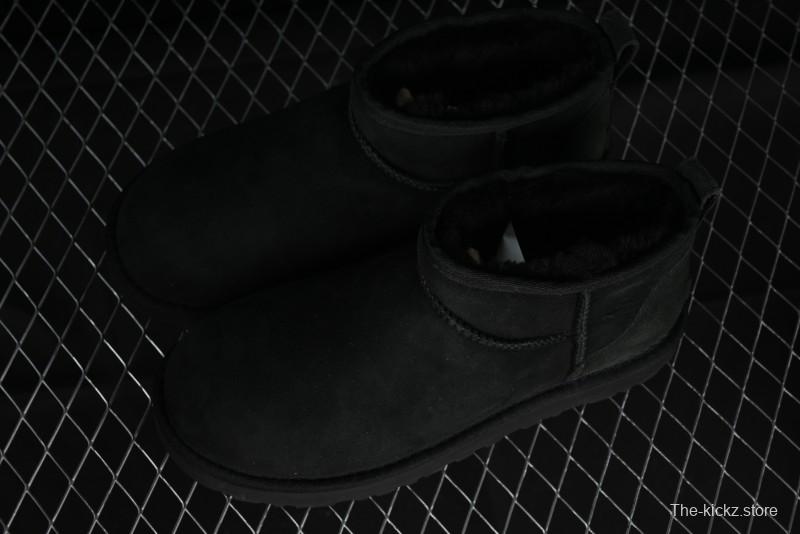 UGG Classic Ultra Mini Short Boots with Genuine Australian Sheepskin and TREADLITE Outsole - 1116109