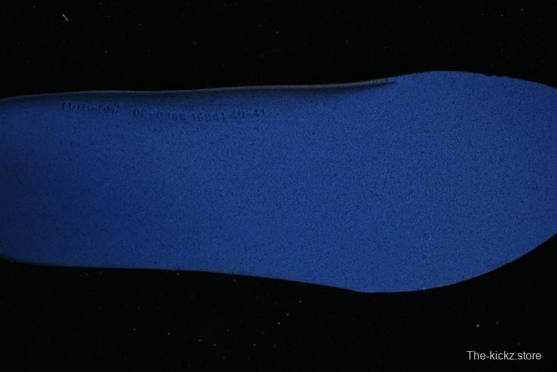 Moncler Trailgrip GTX Hiking Shoes with Cordura Nylon Gore-Tex Waterproof Vibram Outsole - M00240M3457