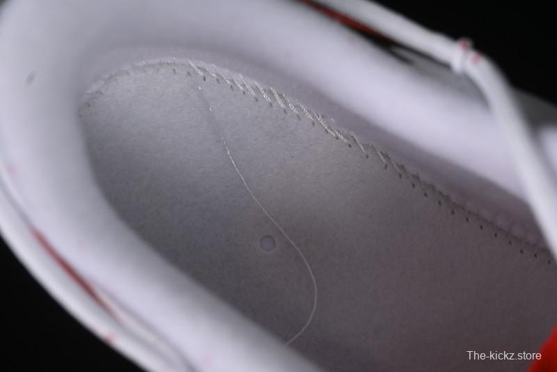 Supreme x Nike Air Force 1 '07 Low Casual Sneakers with Broken Swoosh and Anime-Inspired Spray Paint Design - CU9225-101