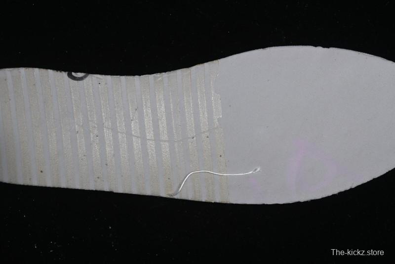 Nike Dunk Low Retro Casual Sneakers in Brown and Sail with Panda Mischief Skyline Theme - DD1503-124