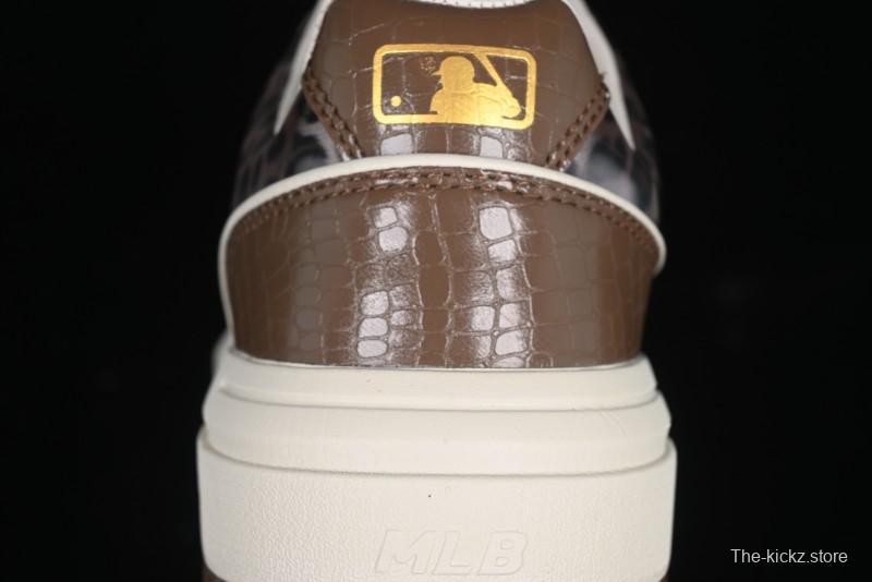 New York Yankees Chunky Liner Lux Leopard Thick Sole Casual Running Shoes - 3ASXCLE4N43BGS