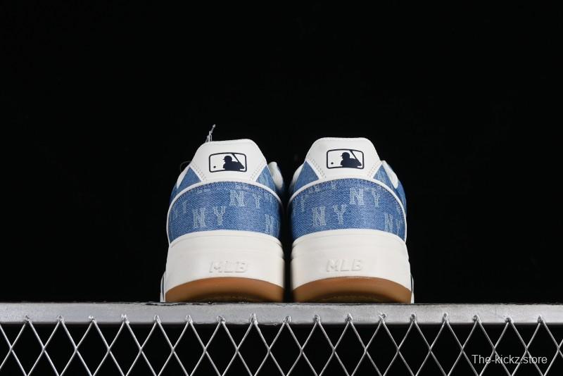 MLB Chunky Liner Basic Height Increasing Platform Sneakers with 6cm Inner Lift - 3ASXCLD4N50BLS