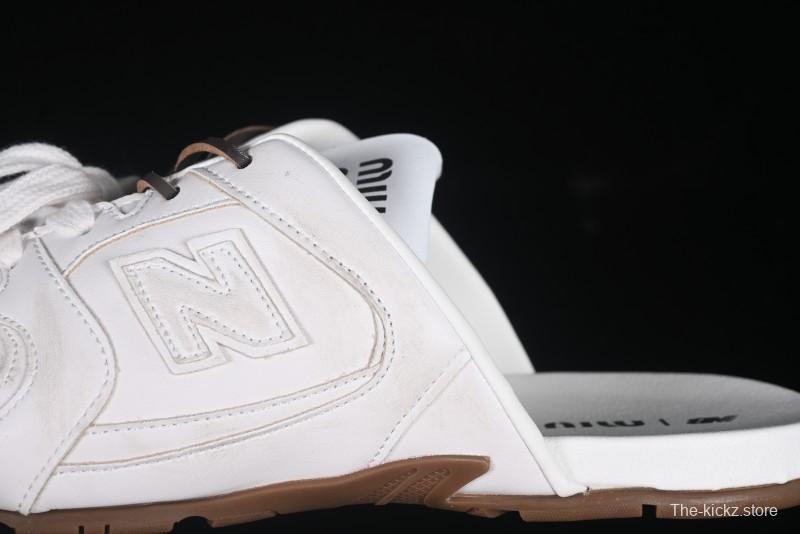 Miu Miu x New Balance 530 Deconstructed Low-Top Retro Sneakers with Dual Lace Design - AJD4