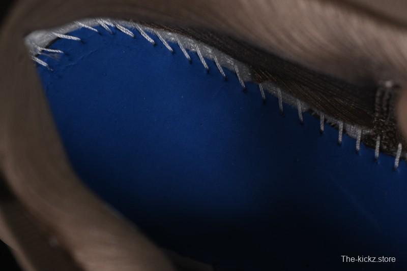 Asics Gel-Nimbus 27 Retro Breathable Casual Shoes with Cushioning for Men - 1012B816-020