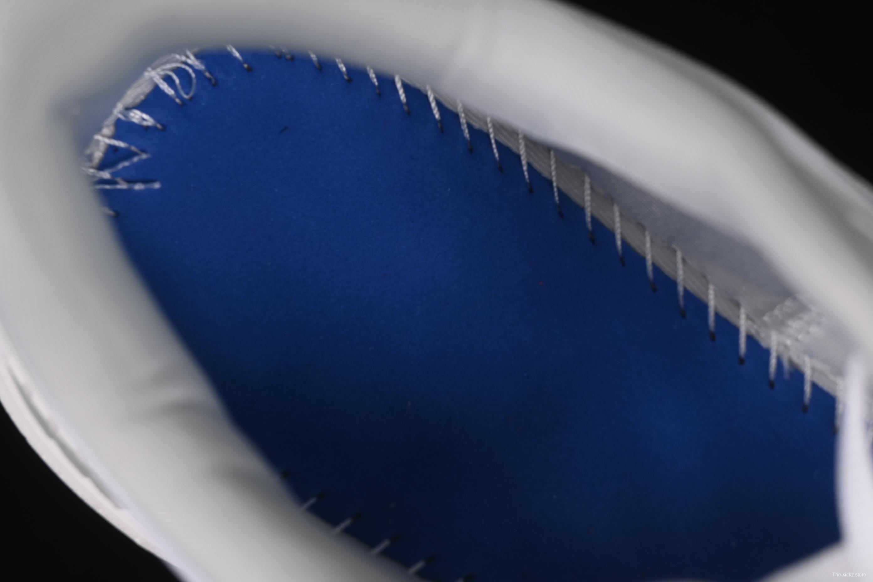 Brooks Adrenaline GTS 23 Running Shoes with Enhanced Support and Breathable Mesh - 1203811B104