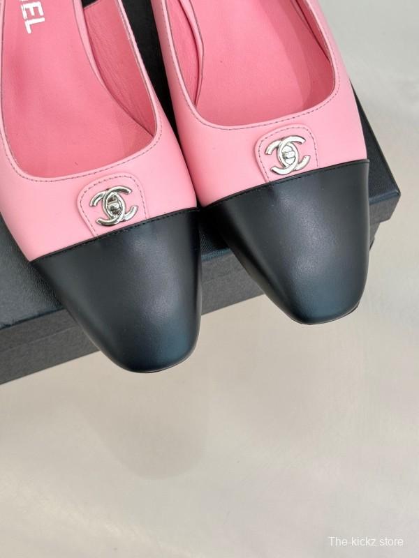 2025 Women Chanel Pink Black Leather Slingback Low Heel KFY00280
