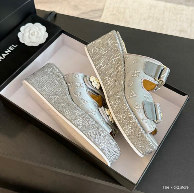 2025 Women Chanel Grey Leather Slippers Flower LY00330