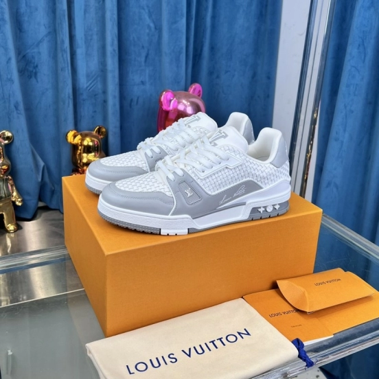 2025 Unisex Louis Vuitton White Grey Leather Fabric LV Trainer