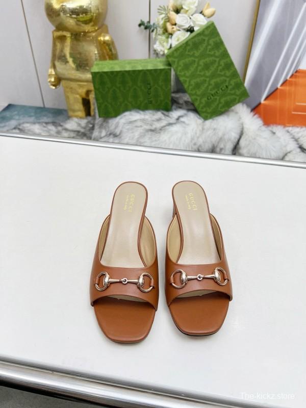 2025 Women Gucci Brown Leather Mules Classic Buckle MJ00180/215