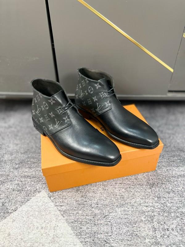 2024 Men Louis Vuitton Black Leather Boots MJ00410