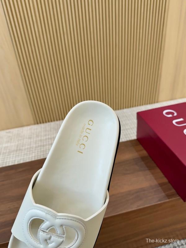 2025 Women Gucci White Leather Slippers GG Logo LY00230