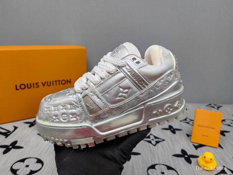 2025 Unisex Louis Vuitton Silver Leather LV Trainer
