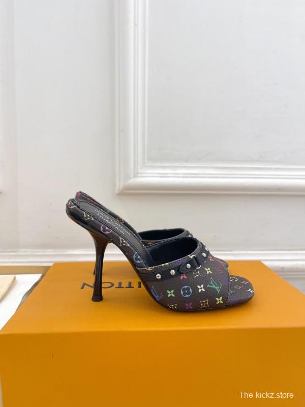 2025 Women Louis Vuitton Multicolor Leather Slippers KFY00290