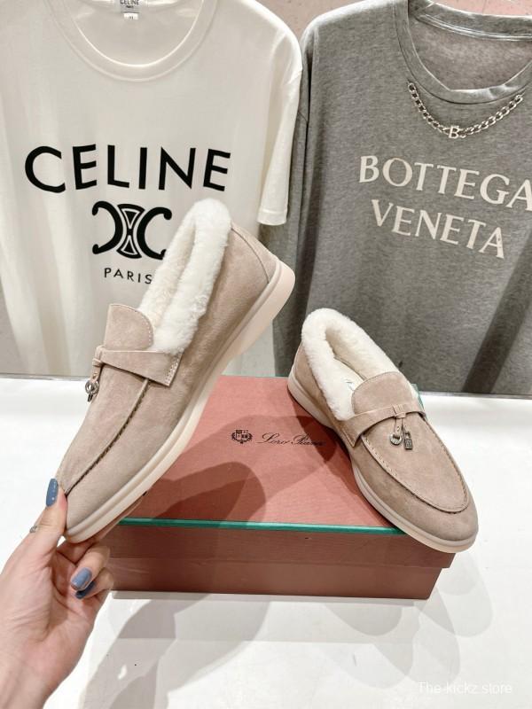 2024 Women LP beige suede shearling loafers MJ00300