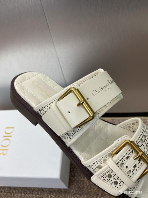 2025 Women Dior White Calfskin Leather Slippers CD Logo Buckle KFY00300