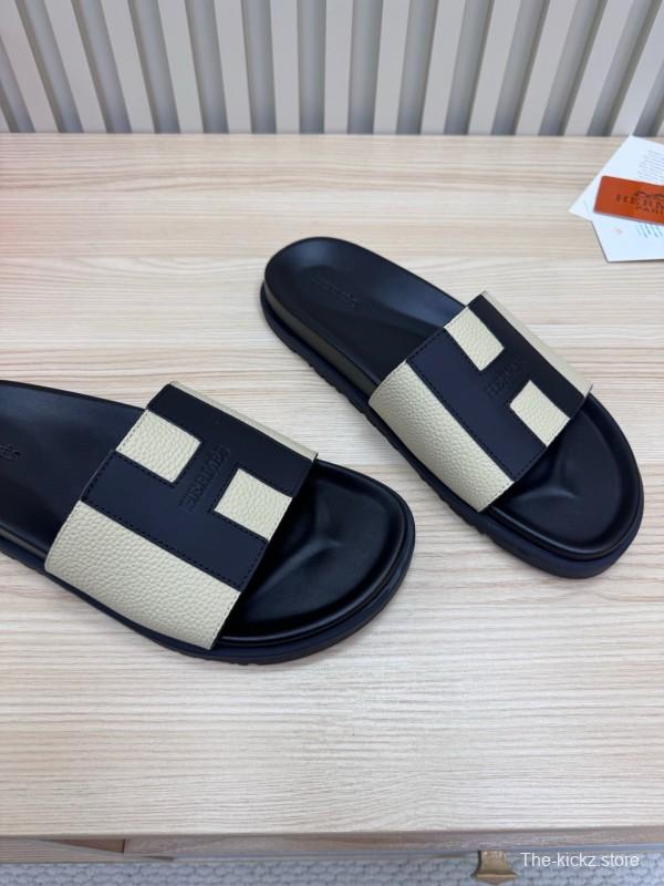 2025 Slippers Hermès Black Beige Leather Slides