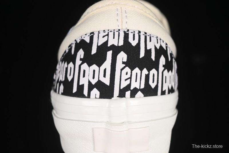 Vans Slip-On Classic Checkerboard Casual Skate Shoes - VN0009QCBLE