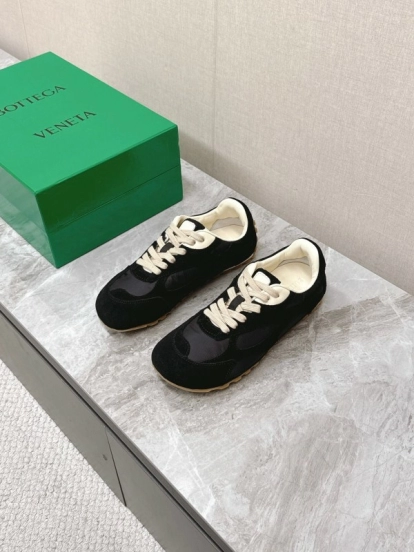 2025 Unisex Bottega Veneta Black Nylon Suede Sneakers KFY00290