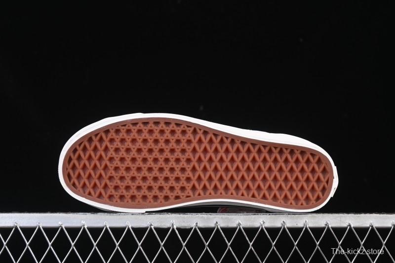 Vans Old Skool 36 Low-Top Retro Skate Shoes - VN000D2GBA2