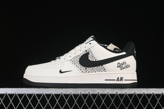 Nike Air Force 1'07 Low Casual Sneakers with Full-Length Air Cushion - XD2588-601
