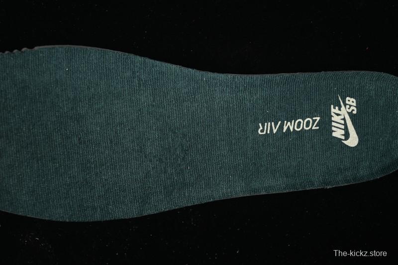 Nike SB Dunk Low Casual Skate Shoes - HF3704-001