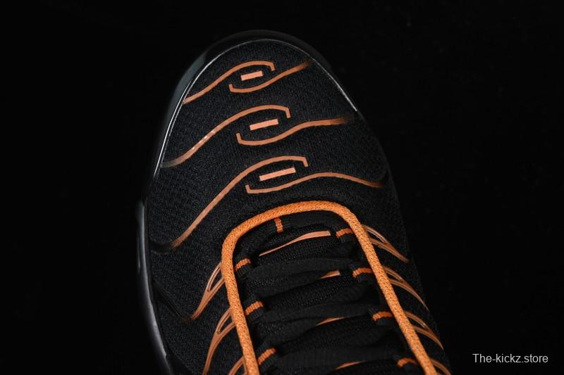 Nike Air Max Plus Retro Running Shoes with Air Cushion - FN6949-400