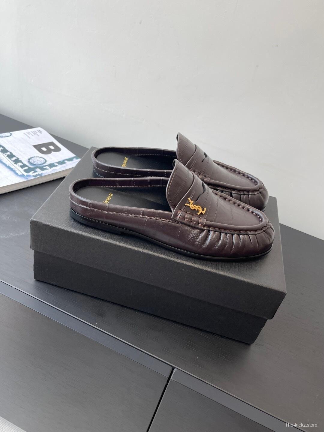 Saint Laurent Classic Loafer Slip-On Flats - KFY00320