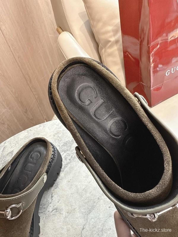 Gucci Women's Mule Shoes with Horsebit Detail - LY00300