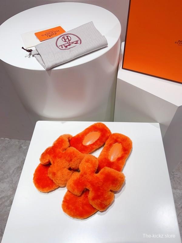 Hermès Teddy Wool H Slippers Flat Sole Fur Slides - LY00240