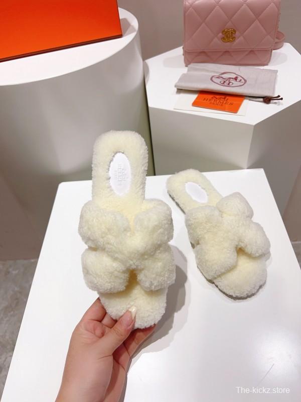 Hermes Teddy Wool H Slippers Flat Fur Slides - LY00240