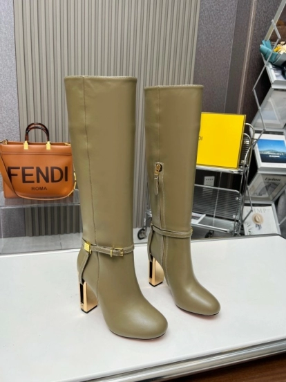 FENDI Delfina Round Toe Boots with FF Buckle - LY00520