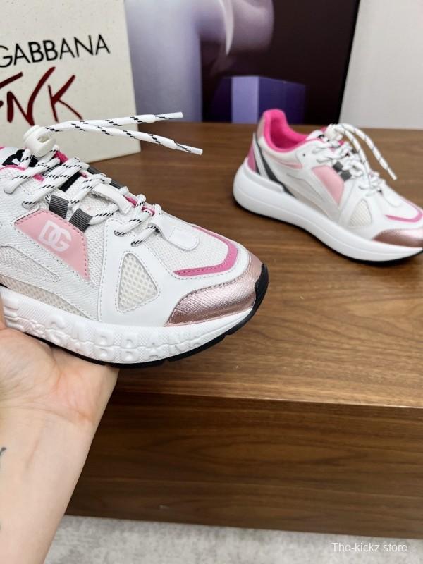 Dolce & Gabbana 2025 SS Casual Shoes with Exaggerated Fashion Style - AS00320