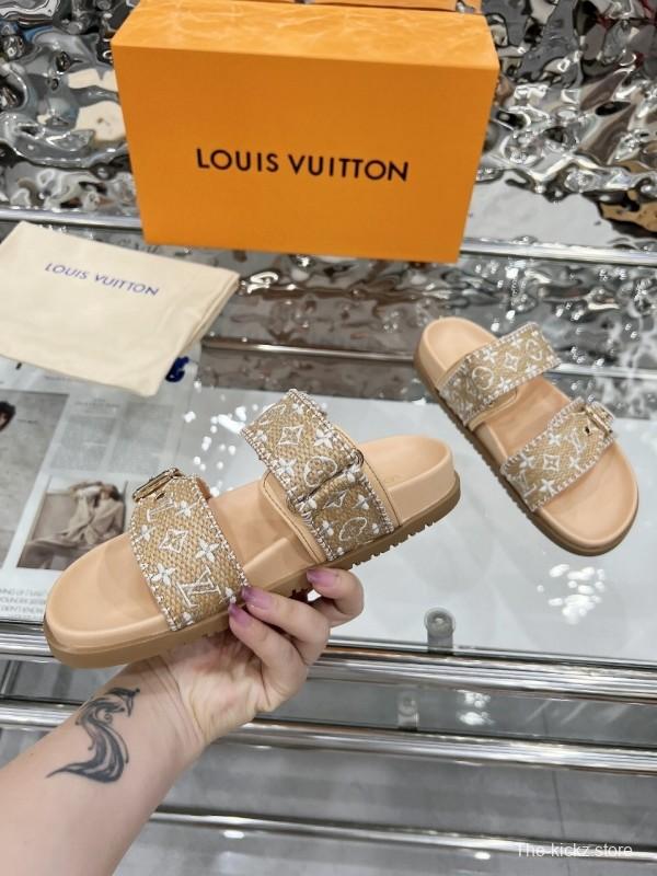 Louis Vuitton 2025 Spring/Summer New Slippers with Embroidered Design and 4cm Platform - LY00250