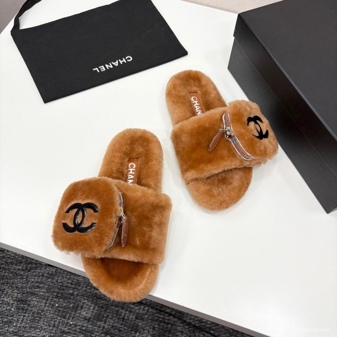 Chanel 2025 SS Latest Color Fur Slippers - LY00270