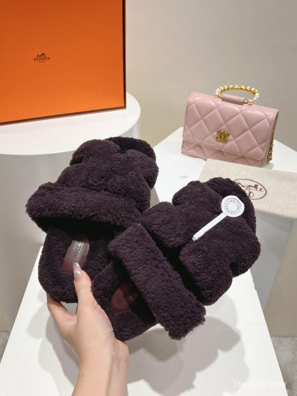 H Love Erjiu Full Wool Slippers with Slightly Curled Fur - LY00270